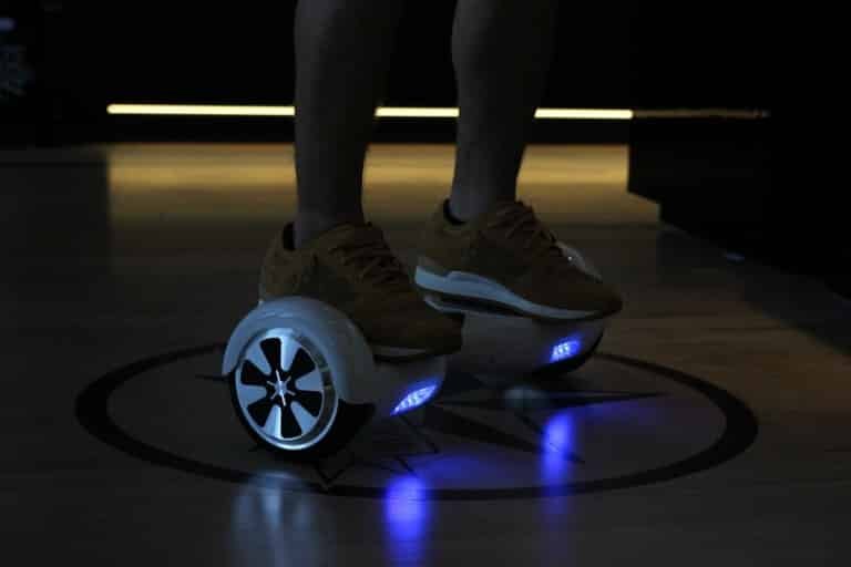 Hoe ga je met een hoverboard rijden